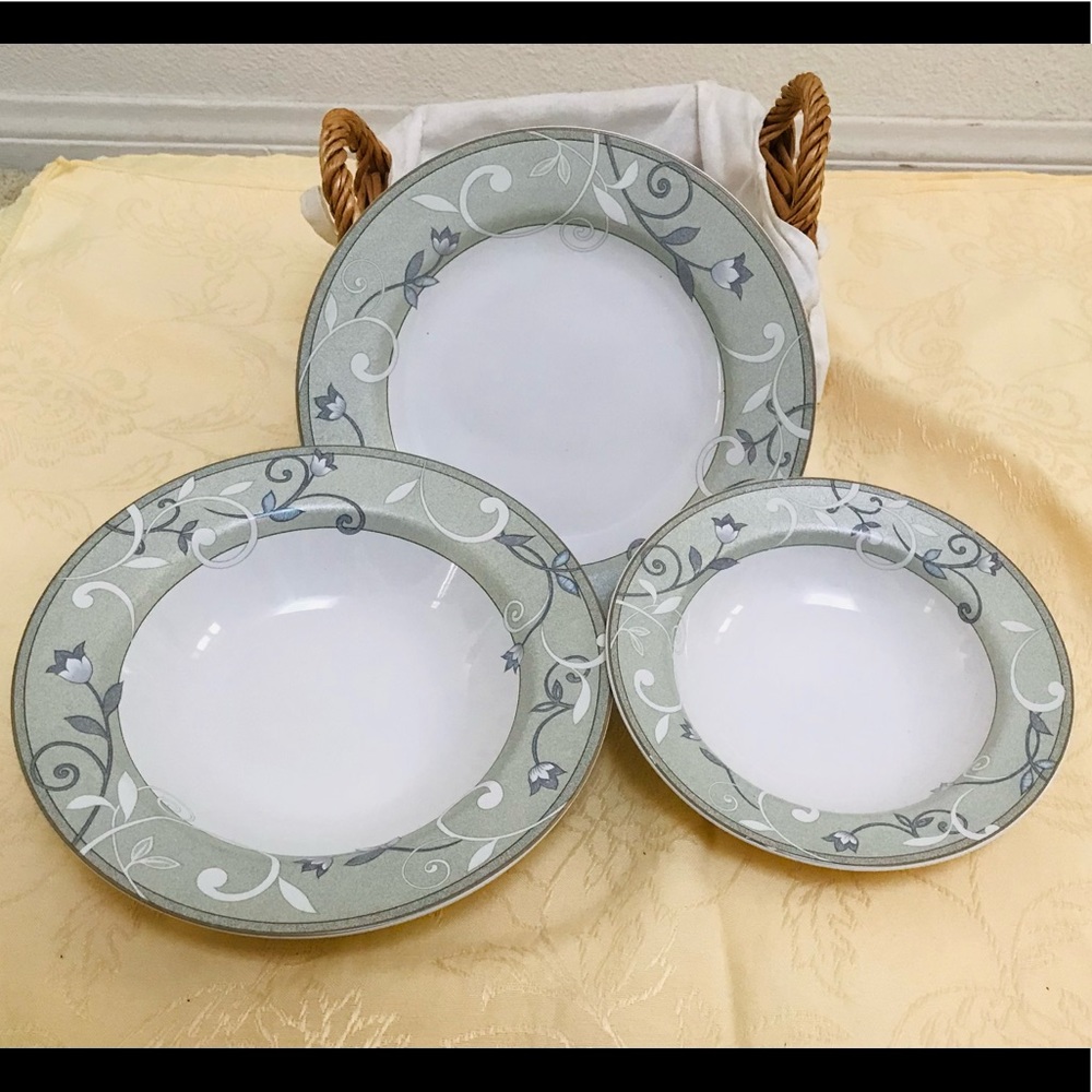 3 pc Studio Nova Jewel Tones Jade JK 202 place setting